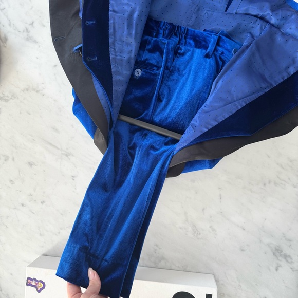 3 Piece Tuxedo Set Romano Collection 3Y Velvet Cobalt Blue Vest Blazer Trousers - Picture 3 of 4